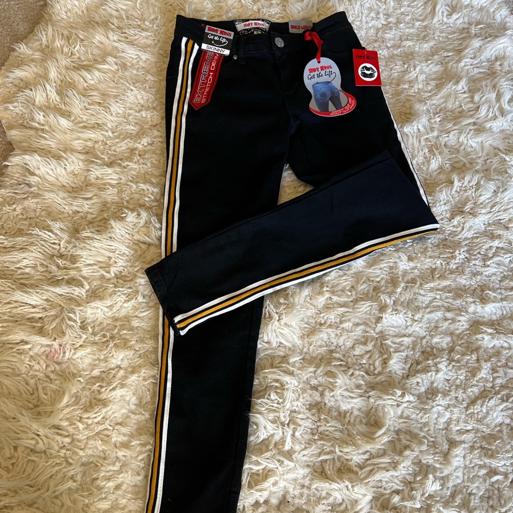 Hot kiss jeans